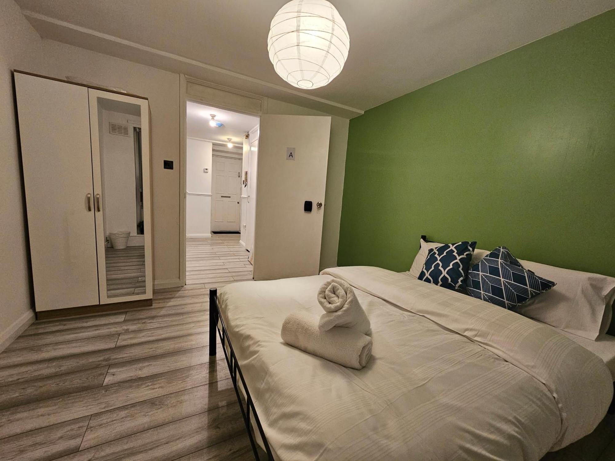 London Mile End Rooms Exterior foto