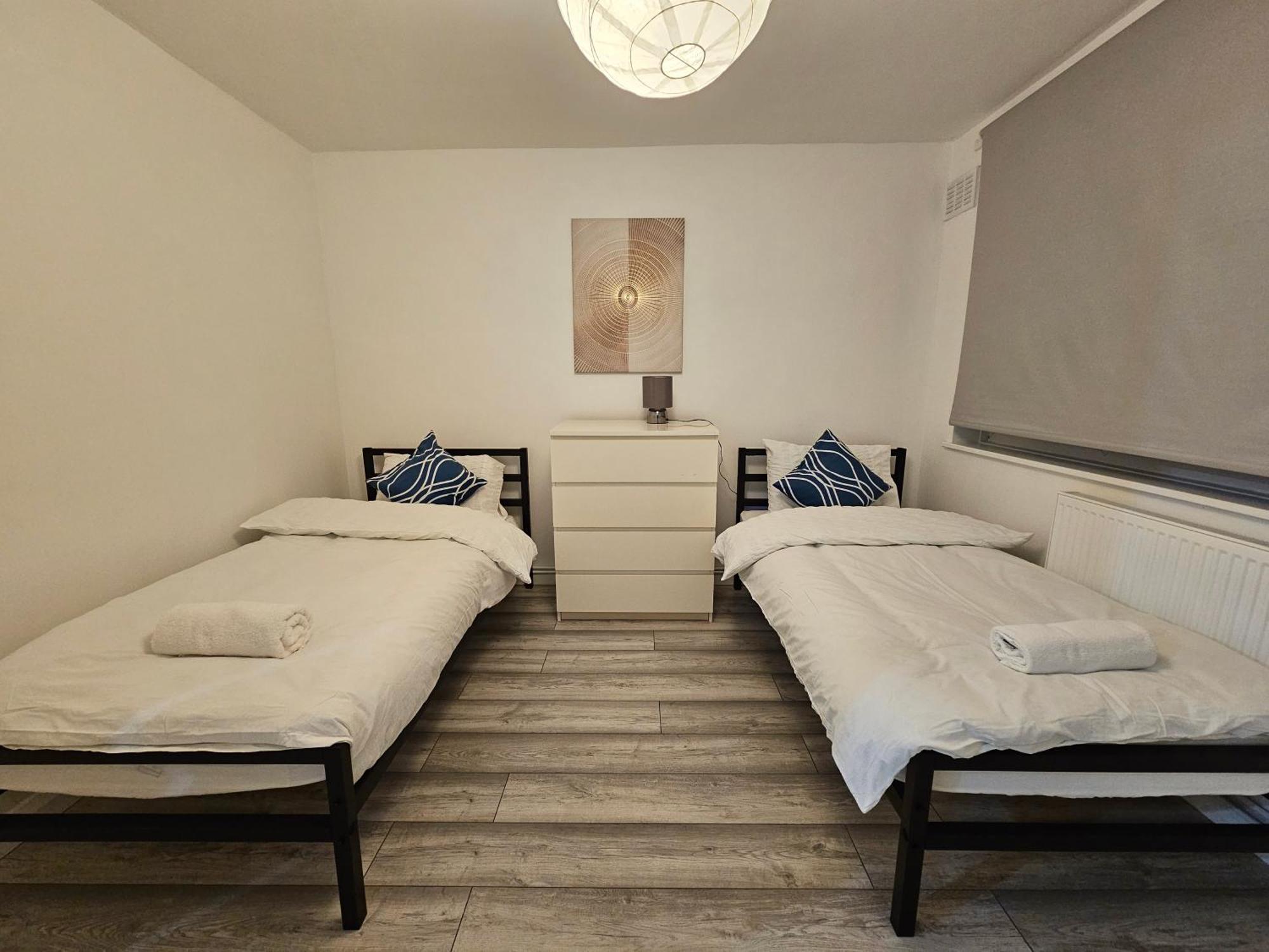 London Mile End Rooms Exterior foto